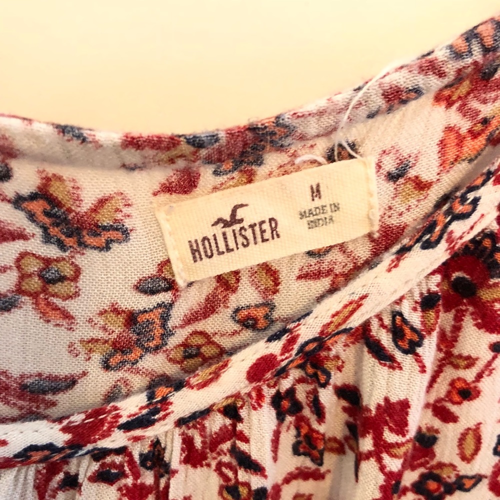 Hollister shirt